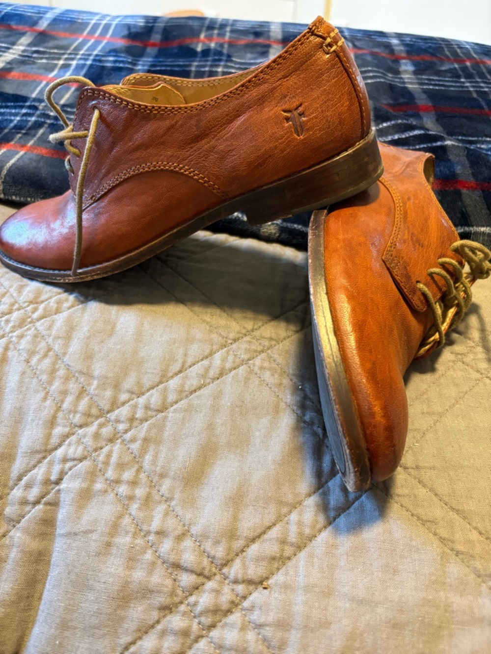 Frye Oxford leather shoes size 8 1/2